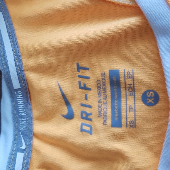 Nike Miler Running Tank EUC - Picture 2 of 6